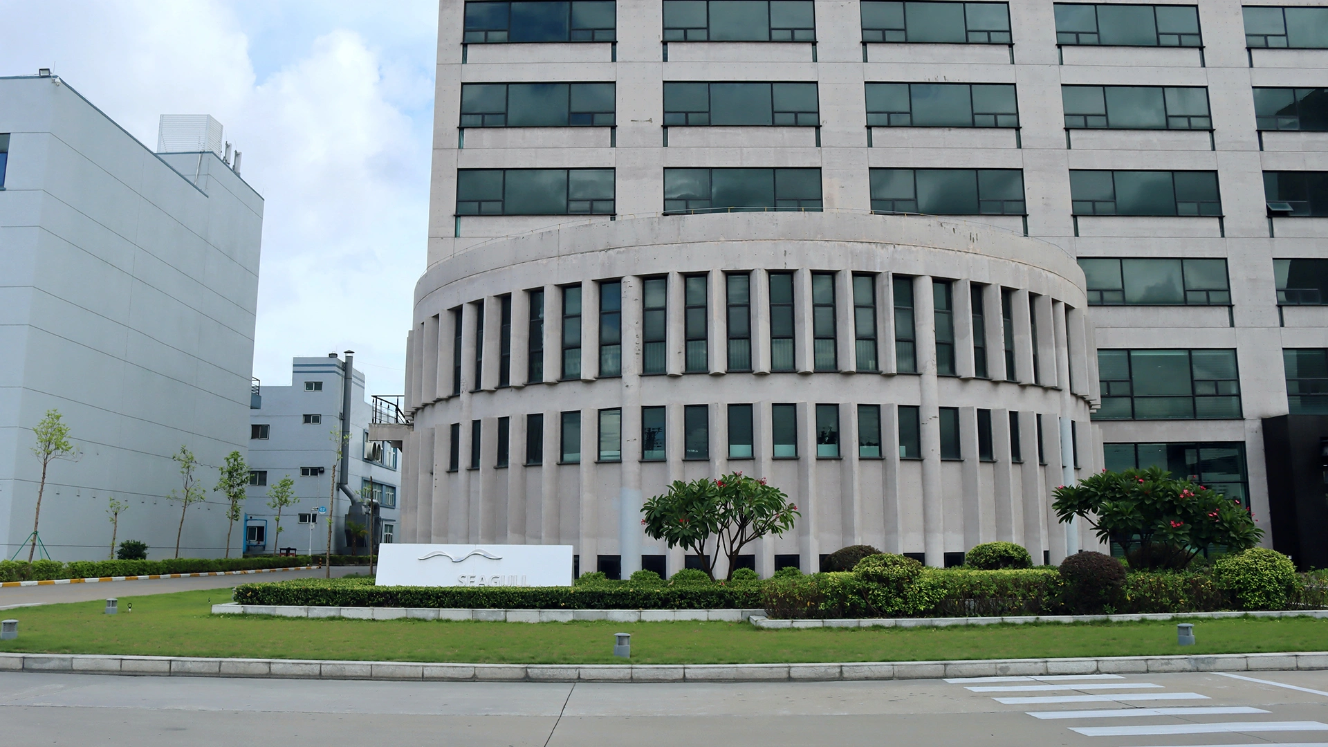 广州家装板材采购指南:环保等级、饰面与封边工艺怎么看 广州家装板材采购指南:环保等级、饰面与封边工艺怎么看